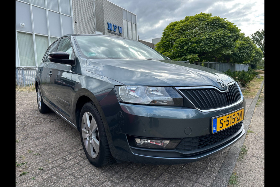 Škoda Rapid Spaceback 1.0 TSI Greentech Drive * PANO * TREKHAAK * AUTOMAAT *