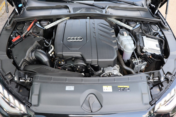 Audi A4 Limousine 35 TFSI Advanced Edition org.NL