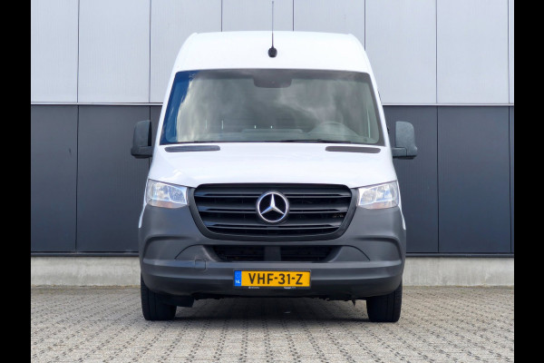 Mercedes-Benz Sprinter 316 RWD AUTOMAAT 3500KG TREKHAAK L2H2 AIRCO CRUISE