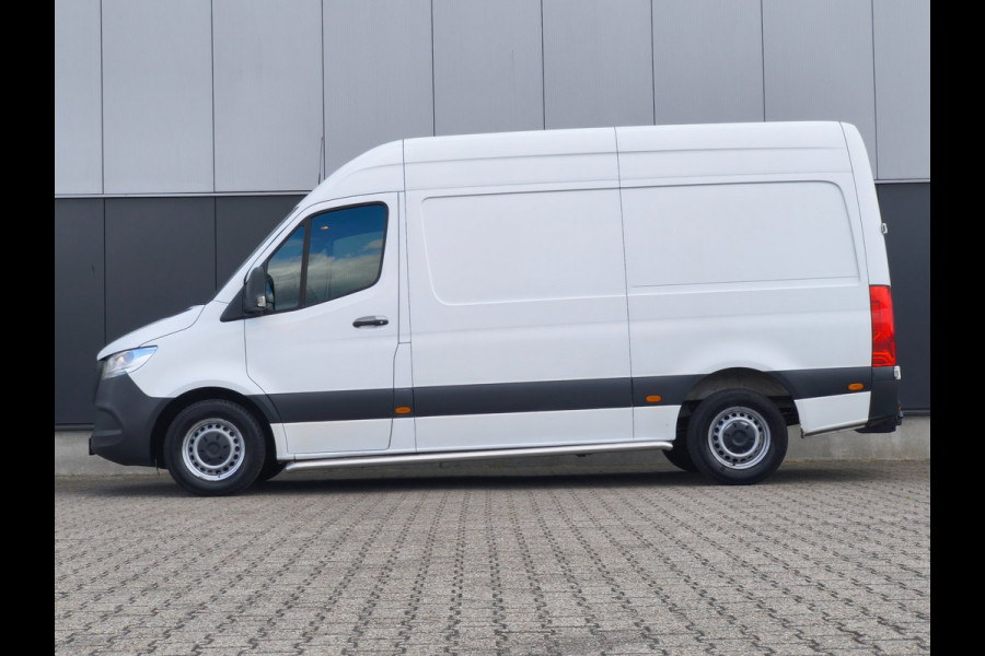 Mercedes-Benz Sprinter 316 RWD AUTOMAAT 3500KG TREKHAAK L2H2 AIRCO CRUISE
