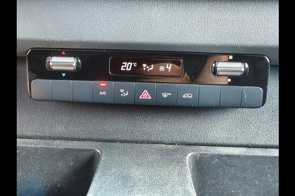 Mercedes-Benz Sprinter 316 RWD AUTOMAAT 3500KG TREKHAAK L2H2 AIRCO CRUISE