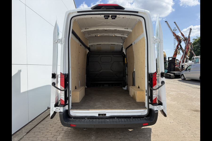 Ford E-Transit 68kWh 184PK L2H3 317km WLTP 97.3% (SOH) BEV Snelladen 360° Camera Climate Control Cruise Control Navigatie Carplay Parkeersensoren v+a