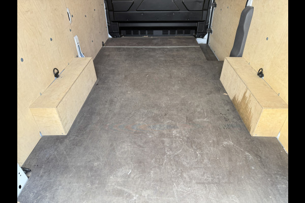 Ford E-Transit 68kWh 184PK L2H3 317km WLTP 97.3% (SOH) BEV Snelladen 360° Camera Climate Control Cruise Control Navigatie Carplay Parkeersensoren v+a