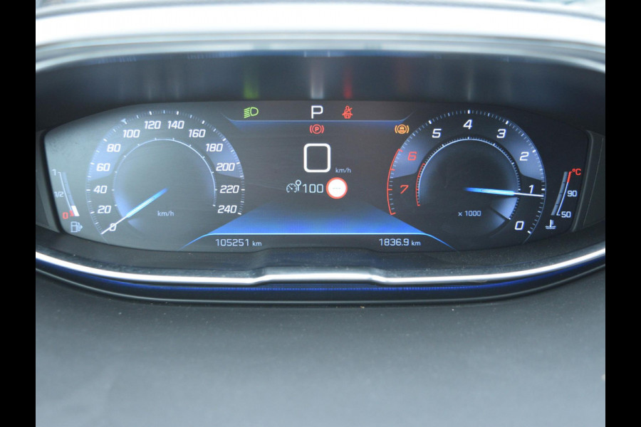 Peugeot 5008 1.2 PureTech GT-Line | 130 PK | 7-PERSOONS | LEDEREN BEKLEDING | PARKEERSENSOREN MET CAMERA | ELEKTR. ACHTERKLEP | CLIMATE CONTROL | SCHUIF-KANTELDAK