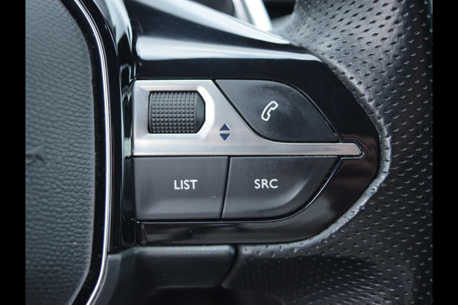 Peugeot 5008 1.2 PureTech GT-Line | 130 PK | 7-PERSOONS | LEDEREN BEKLEDING | PARKEERSENSOREN MET CAMERA | ELEKTR. ACHTERKLEP | CLIMATE CONTROL | SCHUIF-KANTELDAK