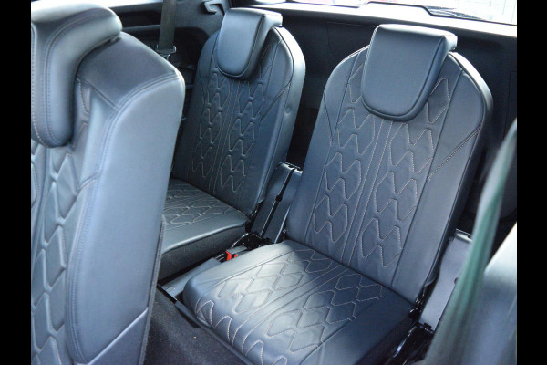 Peugeot 5008 1.2 PureTech GT-Line | 130 PK | 7-PERSOONS | LEDEREN BEKLEDING | PARKEERSENSOREN MET CAMERA | ELEKTR. ACHTERKLEP | CLIMATE CONTROL | SCHUIF-KANTELDAK