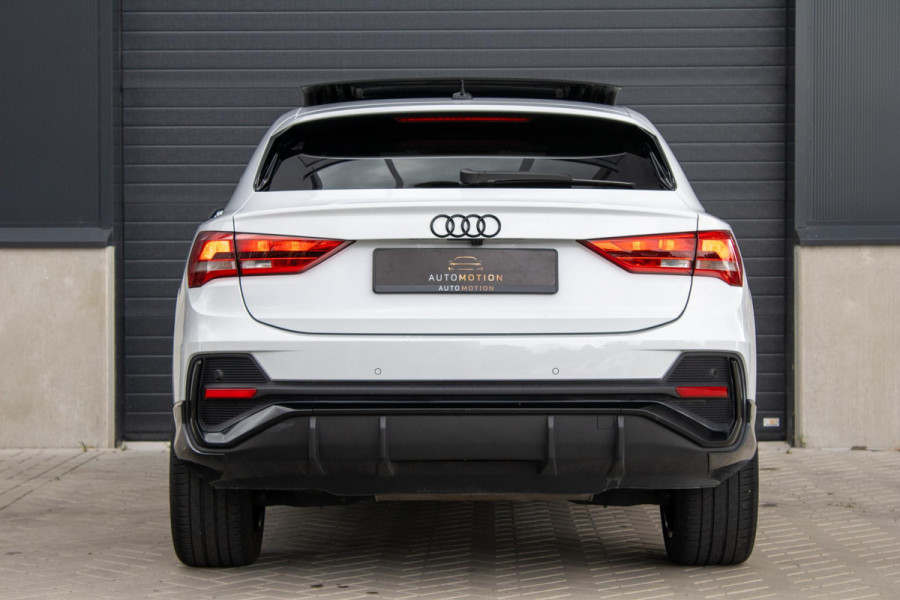 Audi Q3 Sportback 35 TFSI S line PANO CAMERA DODEHOEK CARPLAY