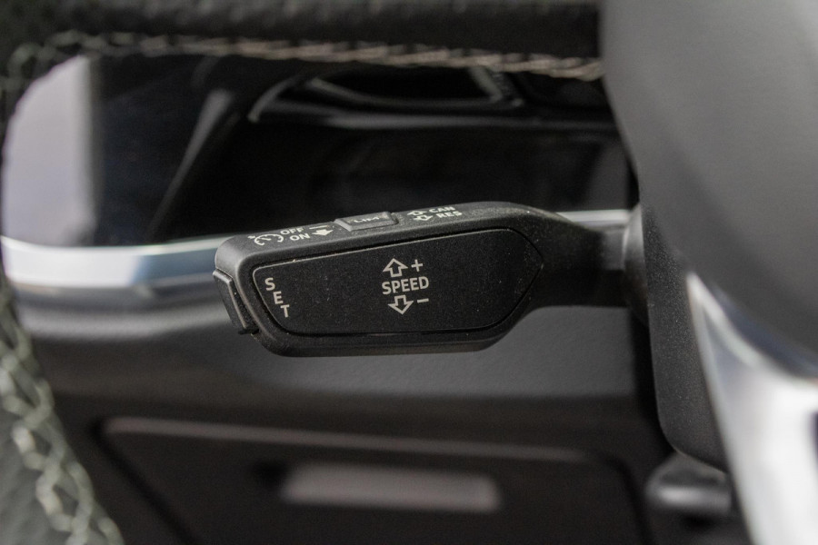 Audi Q3 Sportback 35 TFSI S line PANO CAMERA DODEHOEK CARPLAY