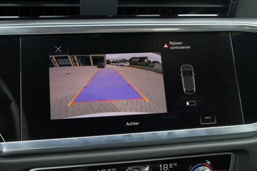 Audi Q3 Sportback 35 TFSI S line PANO CAMERA DODEHOEK CARPLAY