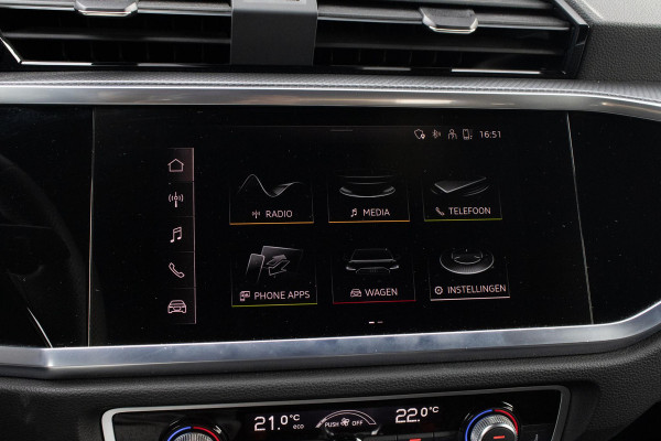 Audi Q3 Sportback 35 TFSI S line PANO CAMERA DODEHOEK CARPLAY