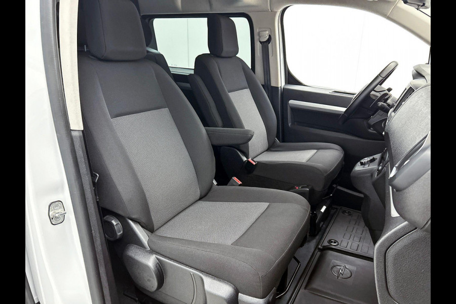 Opel Vivaro 145pk Automaat Dubbele Cabine L3H1 Navigatie Apple Carplay Cruise control Trekhaak