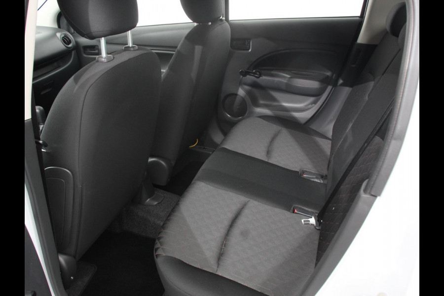 Mitsubishi Space Star 1.2 Connect+ Navigatie Apple Carplay/Android Auto Airco Dab