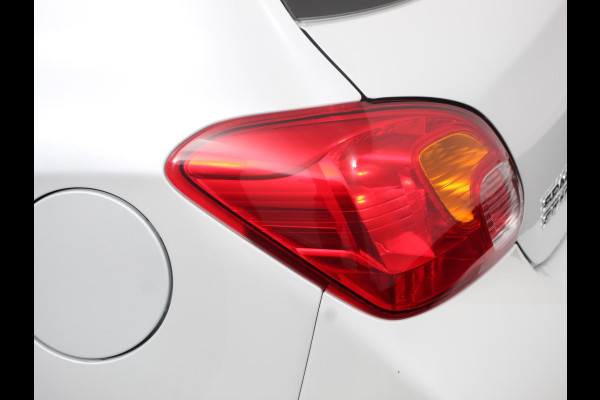 Mitsubishi Space Star 1.2 Connect+ Navigatie Apple Carplay/Android Auto Airco Dab