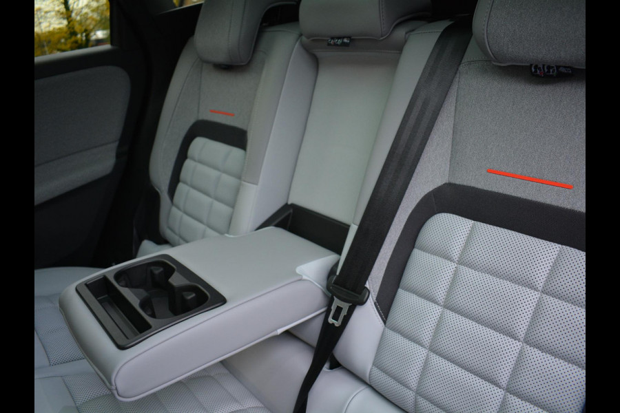 Citroën C5 Aircross 1.2 Hybrid 145 Max | Interieur-pakket | Trekhaak | Elektrisch Glazen Panoramadak |