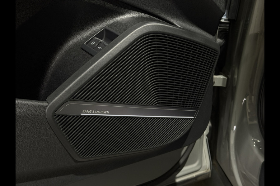 Audi Q5 50 TFSI e S edition | Panoramadak | B&O | Matrix LED | 20" | S-Line interieur