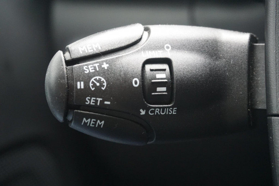 Citroën C3 1.2 PureTech Feel/INCL.NIEUWE DISTRIBUTIERIEM/ Navigatie/AppleCarPlay.