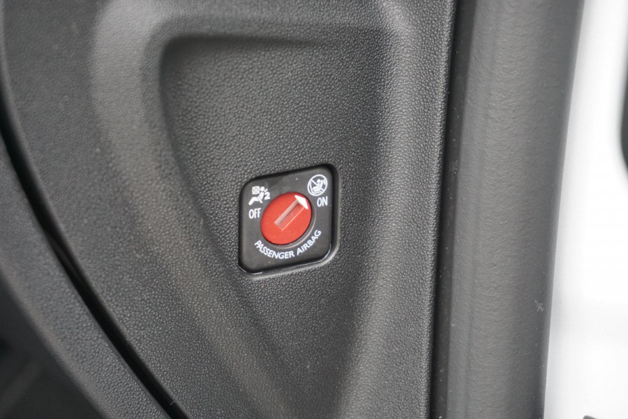 Citroën C3 1.2 PureTech Feel/INCL.NIEUWE DISTRIBUTIERIEM/ Navigatie/AppleCarPlay.