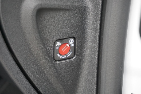 Citroën C3 1.2 PureTech Feel/INCL.NIEUWE DISTRIBUTIERIEM/ Navigatie/AppleCarPlay.