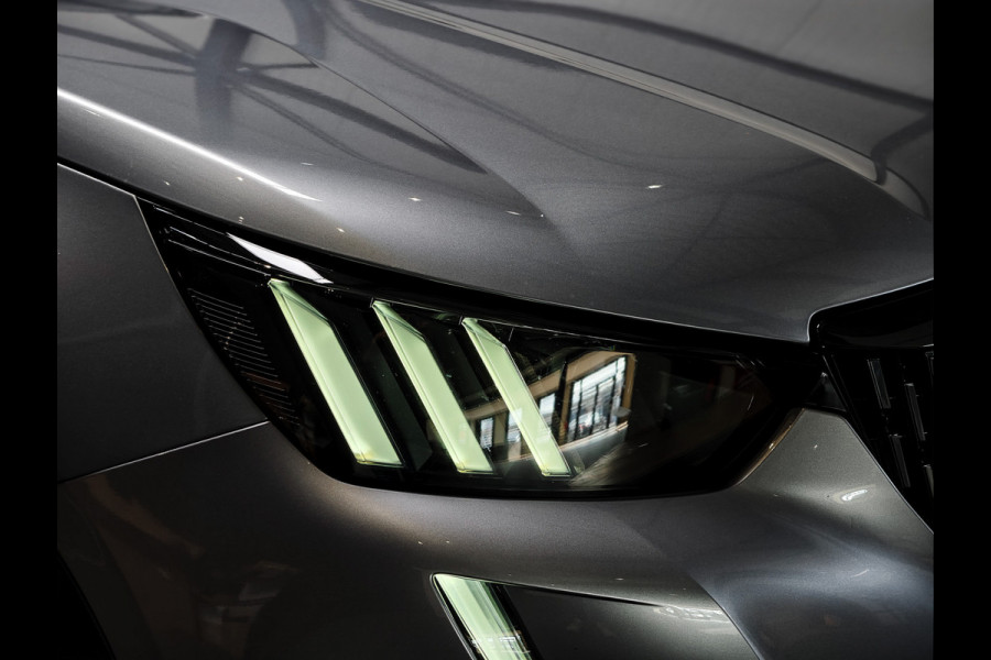 Peugeot 2008 1.2 PureTech GT 131PK Pano | Masssage | 360 | Leder | ACC | Dodehoek