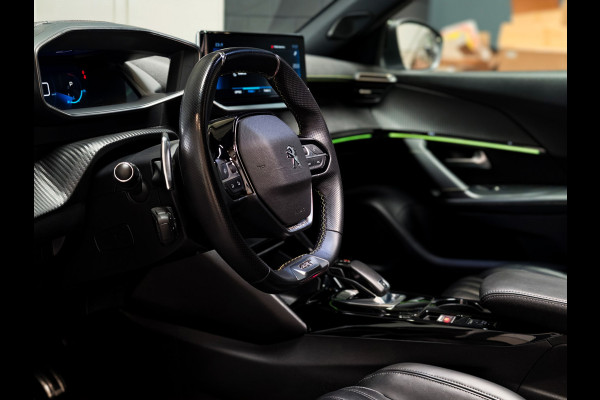 Peugeot 2008 1.2 PureTech GT 131PK Pano | Masssage | 360 | Leder | ACC | Dodehoek