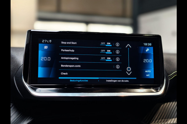 Peugeot 2008 1.2 PureTech GT 131PK Pano | Masssage | 360 | Leder | ACC | Dodehoek