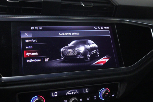 Audi Q3 45 TFSI e 3X S-Line /PANO/CARPLAY/KEYLES/STOELV/BOMVOL