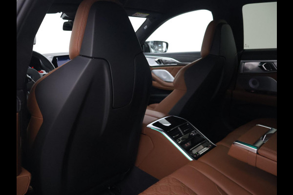 BMW 8 Serie Gran Coupé M8 COMPETITION 626 PK IRISH GREEN + BOWERS & WILKINS | KERAMISCHE REMMEN