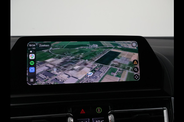 BMW M8 COMPETITION 626 PK IRISH GREEN + BOWERS & WILKINS | KERAMISCHE REMMEN