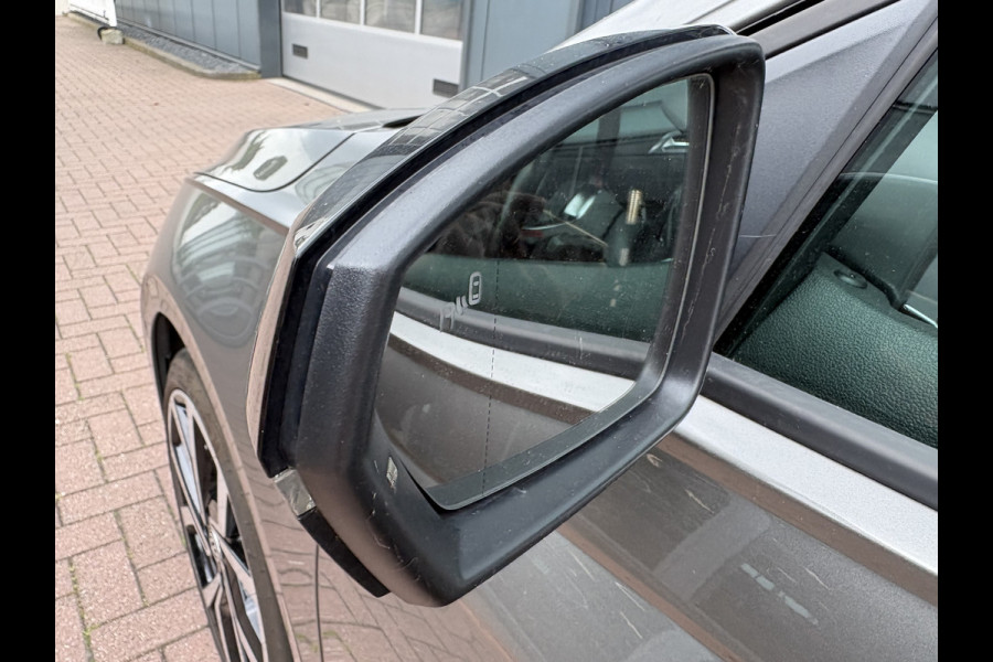 Volkswagen Polo 2.0 TSi 200pk GTi DSG 5-drs. SCHUIFDAK/BEATS/KEYLESS/CAMERA/DODEHOEK/1E EIGENAAR!