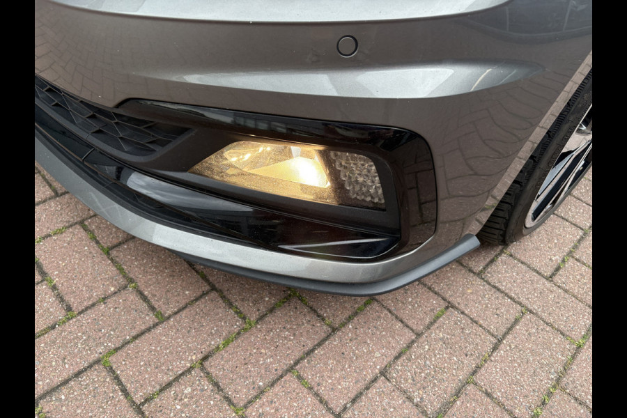 Volkswagen Polo 2.0 TSi 200pk GTi DSG 5-drs. SCHUIFDAK/BEATS/KEYLESS/CAMERA/DODEHOEK/1E EIGENAAR!