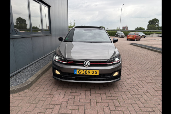 Volkswagen Polo 2.0 TSi 200pk GTi DSG 5-drs. SCHUIFDAK/BEATS/KEYLESS/CAMERA/DODEHOEK/1E EIGENAAR!