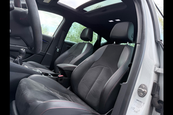 Seat Leon 1.4 EcoTSI FR Business Intense Pano/AppleCar/Sfeer