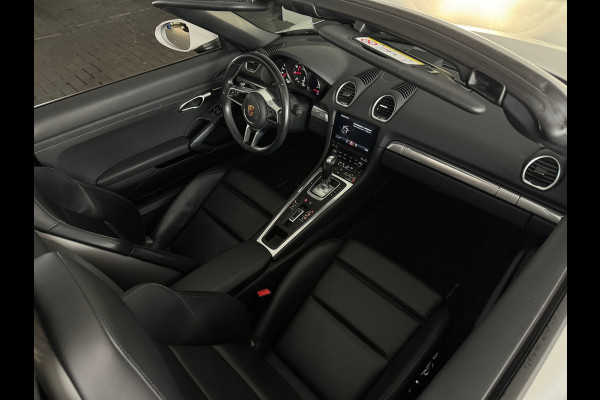 Porsche 718 Boxster 2.0 T Memory|CarPlay|Sportuitlaat|Krijt