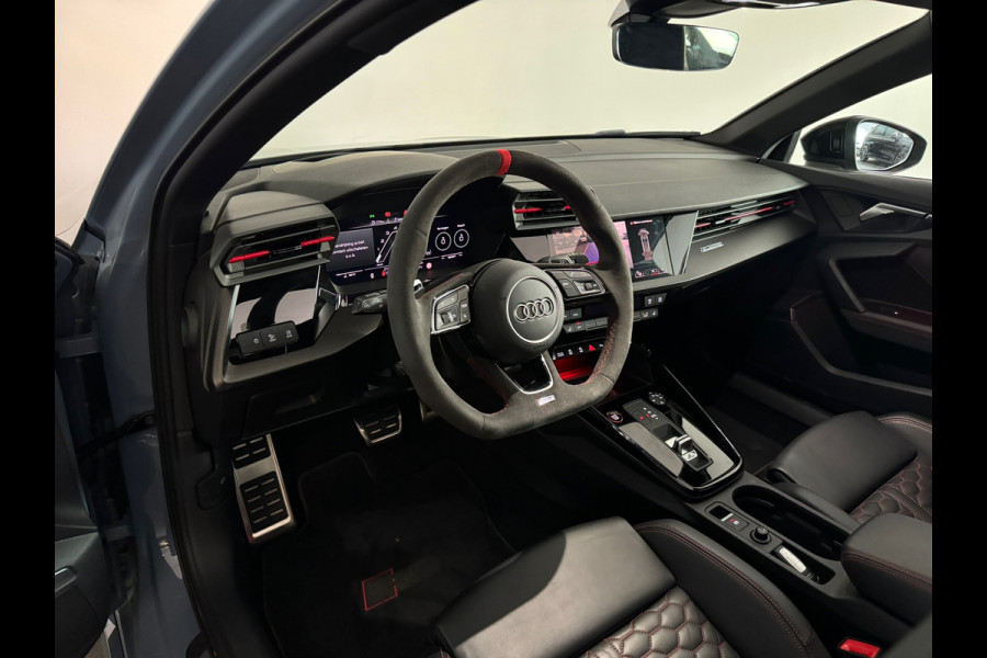 Audi RS3 Sportback 2.5 TFSI quattro Pano|Ceramic|HuD|B&O|VOL