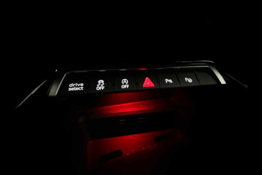 Audi RS3 Sportback 2.5 TFSI quattro Pano|Ceramic|HuD|B&O|VOL
