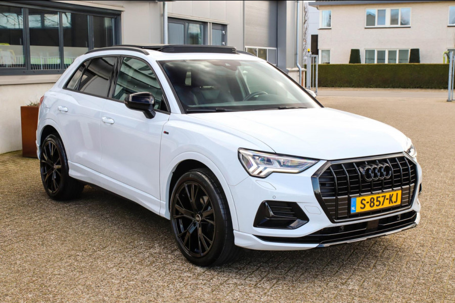 Audi Q3 35 TFSI 1.5 TFSI S Line Pro Line S 150pk S-Tronic Panoramadak|Virtual Cockpit|LED Matrix|Leder|Keyless|Camera|20inch|Black