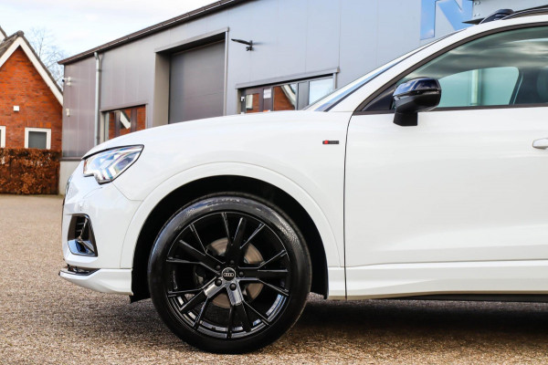 Audi Q3 35 TFSI 1.5 TFSI S Line Pro Line S 150pk S-Tronic Panoramadak|Virtual Cockpit|LED Matrix|Leder|Keyless|Camera|20inch|Black