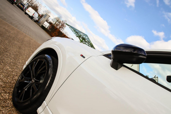 Audi Q3 35 TFSI 1.5 TFSI S Line Pro Line S 150pk S-Tronic Panoramadak|Virtual Cockpit|LED Matrix|Leder|Keyless|Camera|20inch|Black