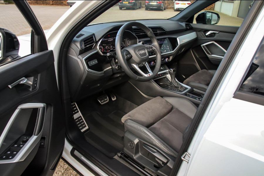 Audi Q3 35 TFSI 1.5 TFSI S Line Pro Line S 150pk S-Tronic Panoramadak|Virtual Cockpit|LED Matrix|Leder|Keyless|Camera|20inch|Black