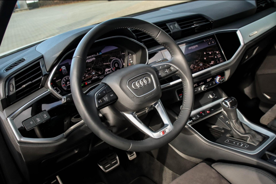 Audi Q3 35 TFSI 1.5 TFSI S Line Pro Line S 150pk S-Tronic Panoramadak|Virtual Cockpit|LED Matrix|Leder|Keyless|Camera|20inch|Black