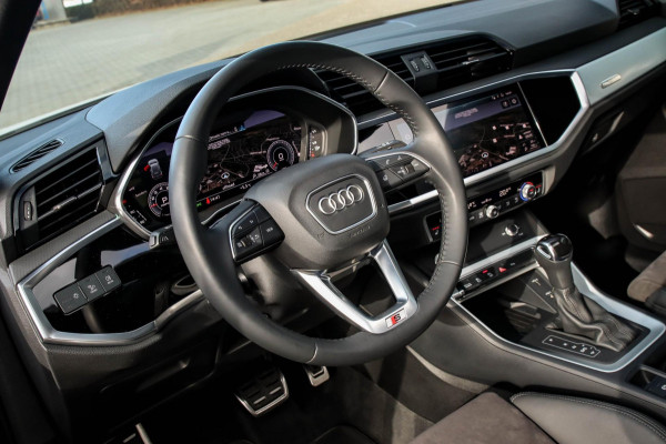 Audi Q3 35 TFSI 1.5 TFSI S Line Pro Line S 150pk S-Tronic Panoramadak|Virtual Cockpit|LED Matrix|Leder|Keyless|Camera|20inch|Black
