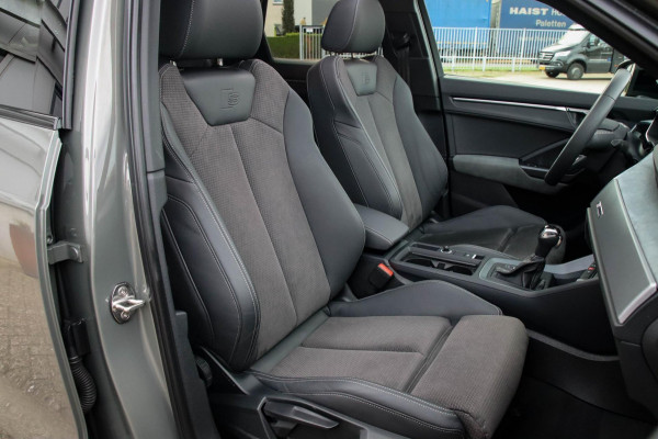 Audi Q3 35 TFSI 1.5 TFSI S Line Pro Line S 150pk S-Tronic! 1e|Panoramadak|Virtual Cockpit|LED Matrix|Leder elektrisch|20inch|Black