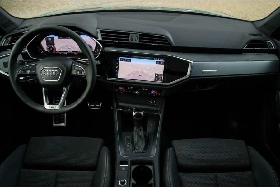 Audi Q3 35 TFSI 1.5 TFSI S Line Pro Line S 150pk S-Tronic! 1e|Panoramadak|Virtual Cockpit|LED Matrix|Leder elektrisch|20inch|Black