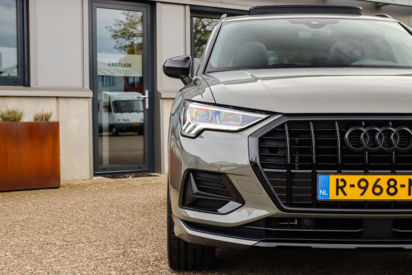 Audi Q3 35 TFSI 1.5 TFSI S Line Pro Line S 150pk S-Tronic! 1e|Panoramadak|Virtual Cockpit|LED Matrix|Leder elektrisch|20inch|Black