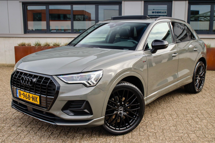 Audi Q3 35 TFSI 1.5 TFSI S Line Pro Line S 150pk S-Tronic! 1e|Panoramadak|Virtual Cockpit|LED Matrix|Leder elektrisch|20inch|Black