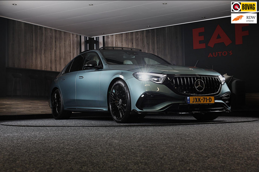 Mercedes-Benz E-Klasse 300 e AMG 53 Look / HYPERSCREEN / Massage / Burmester 4D / Head Up / LUCHTVERING / Acc / Open Pano / 20 Inc