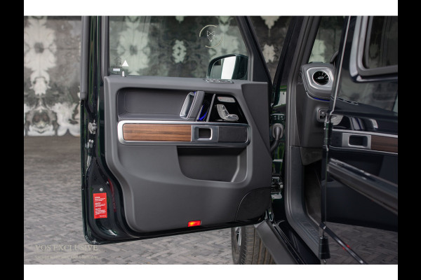 Mercedes-Benz G-Klasse 580 EQ-Technologie 116 kWh 21"AMG|Rij-assistentie Plus|Volleder|360º|MBUX|Mem|Privacyglass|NL Auto|2761 km!