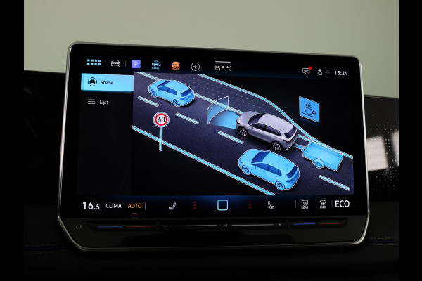 Volkswagen Tiguan 1.5 eHybrid R-Line Edition 204 pk Automaat (DSG) | Verlengde garantie | Navigatie | Trekhaak (wegklapbaar) | Parkeersensoren (Park assist) | Rondomzicht camera | Black Style pakket | R-Line |