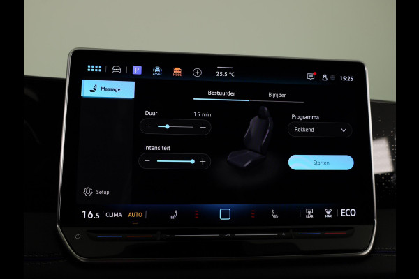 Volkswagen Tiguan 1.5 eHybrid R-Line Edition 204 pk Automaat (DSG) | Verlengde garantie | Navigatie | Trekhaak (wegklapbaar) | Parkeersensoren (Park assist) | Rondomzicht camera | Black Style pakket | R-Line |