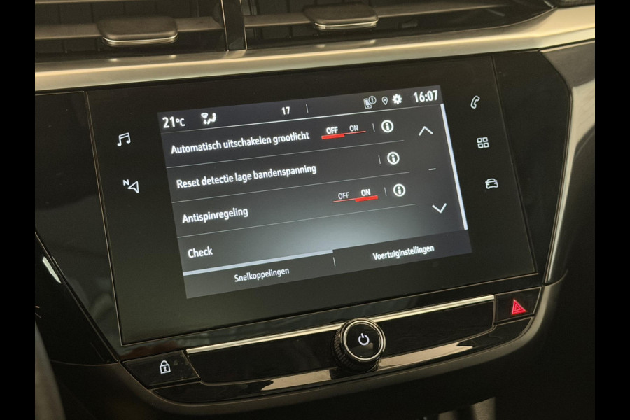 Opel Corsa 1.2 Sport | Panodak | LED | 17 Inch | Carplay | Camera | Incl. garantie
